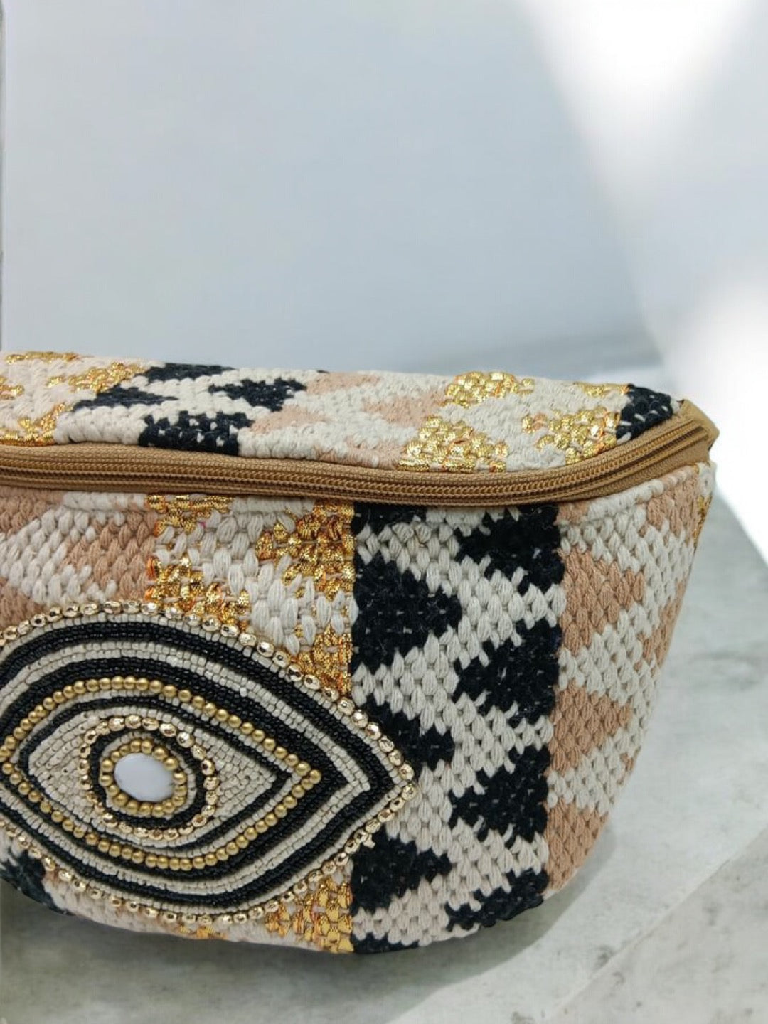 Sac banane tissu et perles noir jaune écru