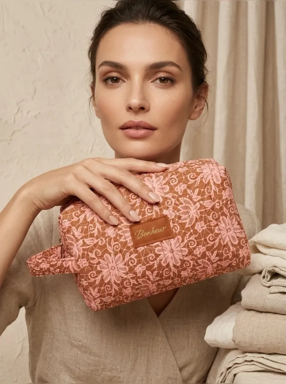 Trousse de Toilette Matelassée Bonheur – Coton Fleuri Terracotta