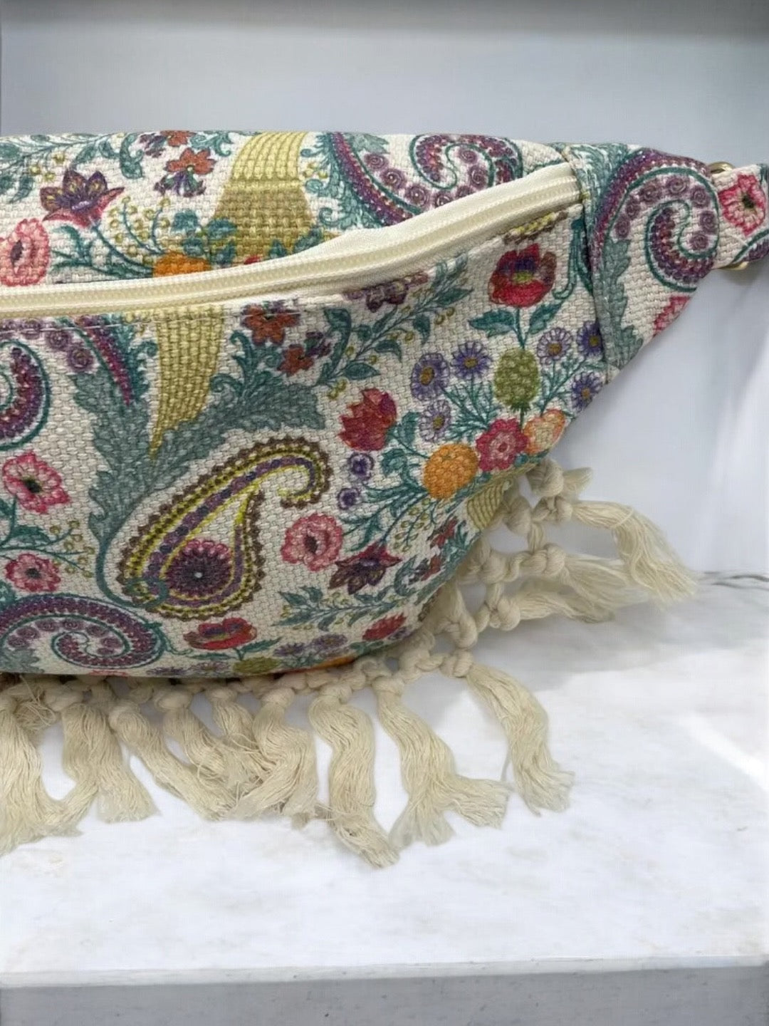 Sac Banane XL Bandoulière textile style Bohème Beige et imprimé floral