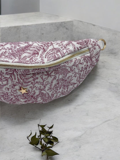 Sac banane en coton matelassé toile de jouy rouge et creme