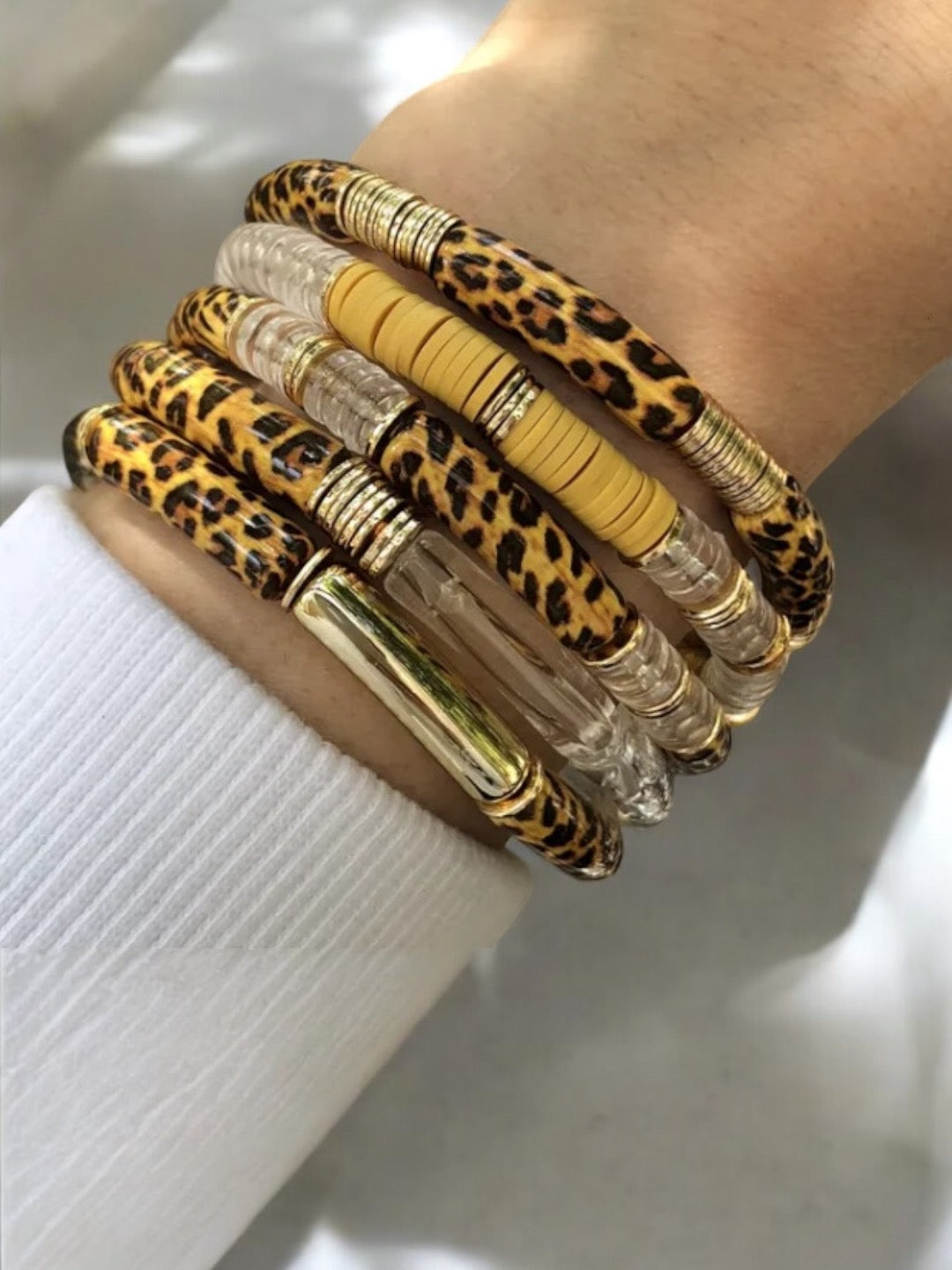 Bracelets résines élastiques motifs léopard (5 modèles)