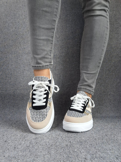 Chaussures baskets noires et blanches en tweed style converse