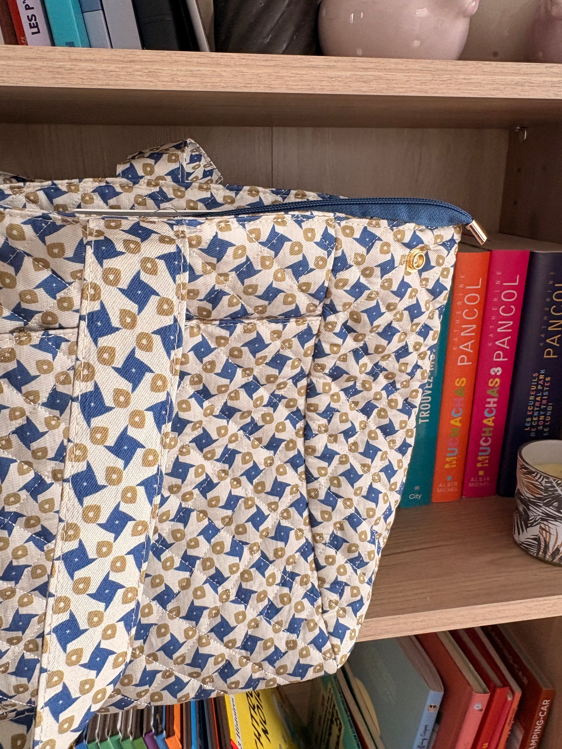 Sac Polochon Bleu Beige Motif Géométrique - Week-end Voyage