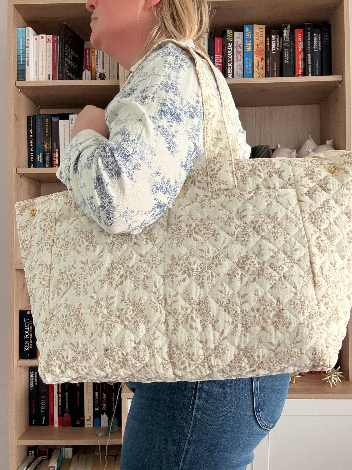 Sac Polochon Femme Écru Motif Floral Taupe - Coton Week-end Voyage