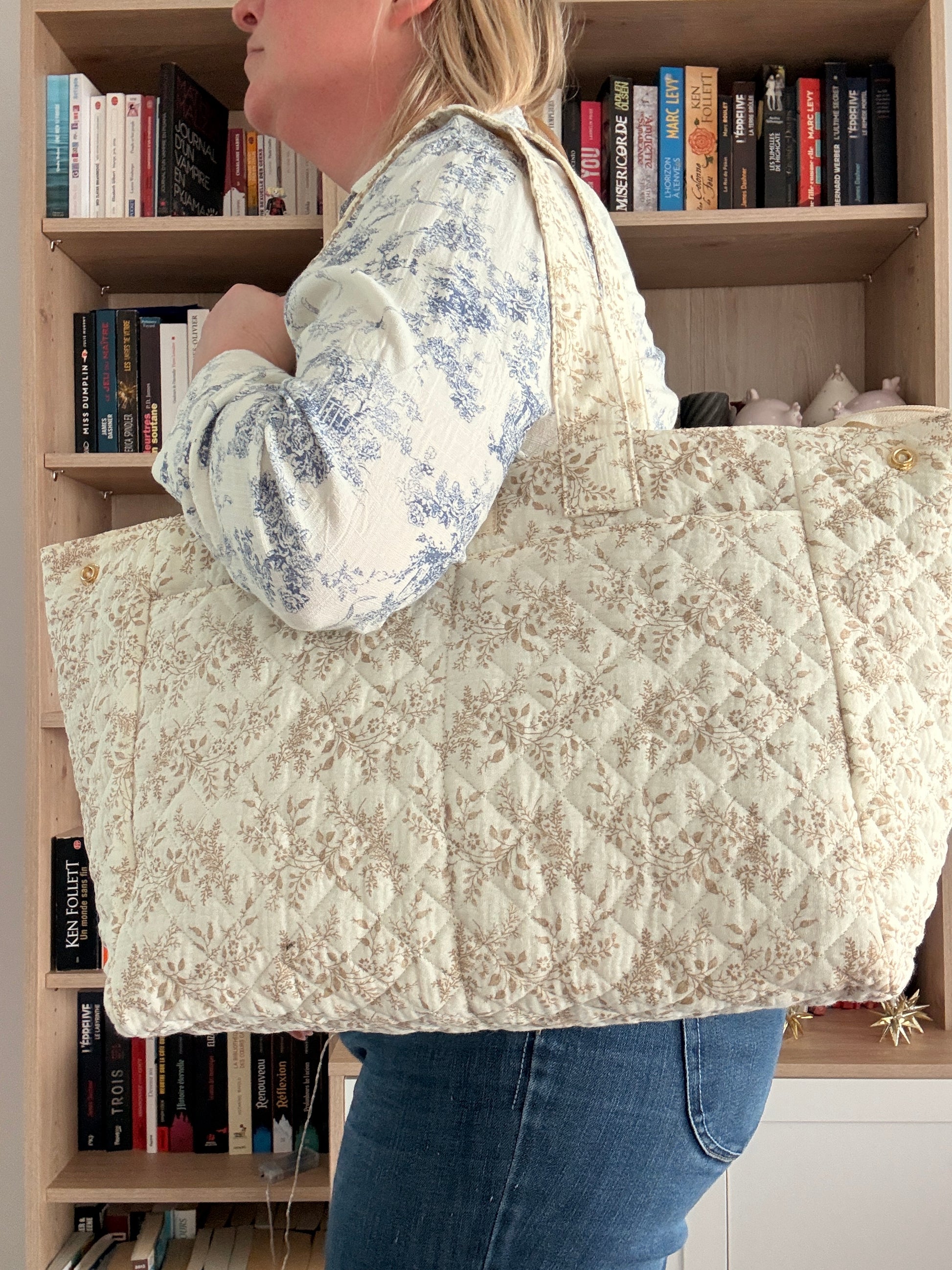 Sac Polochon Femme Écru Motif Floral Taupe - Coton Week-end Voyage