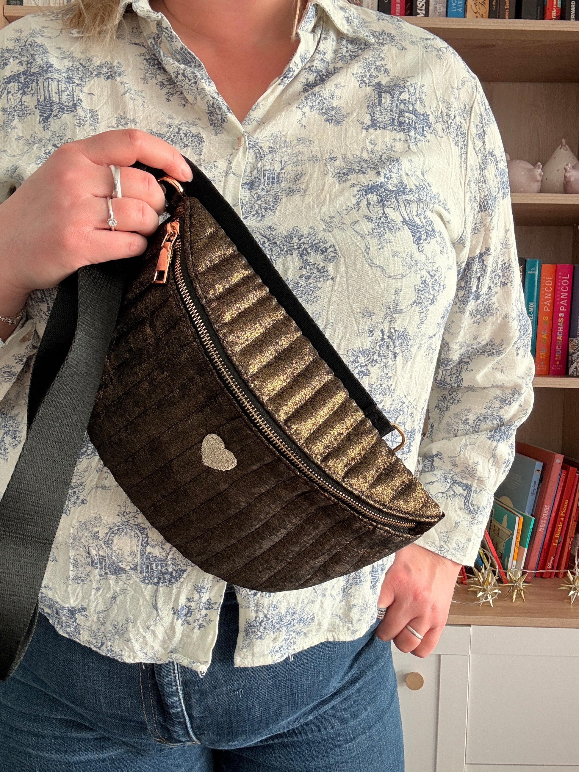 Sac Banane Femme Noir Doré Irisé - Tissu Texturé Relief