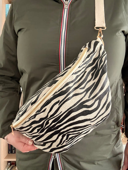 Sac Banane Imprimé Zèbre Noir Blanc - Style Animalier Tendance Femme
