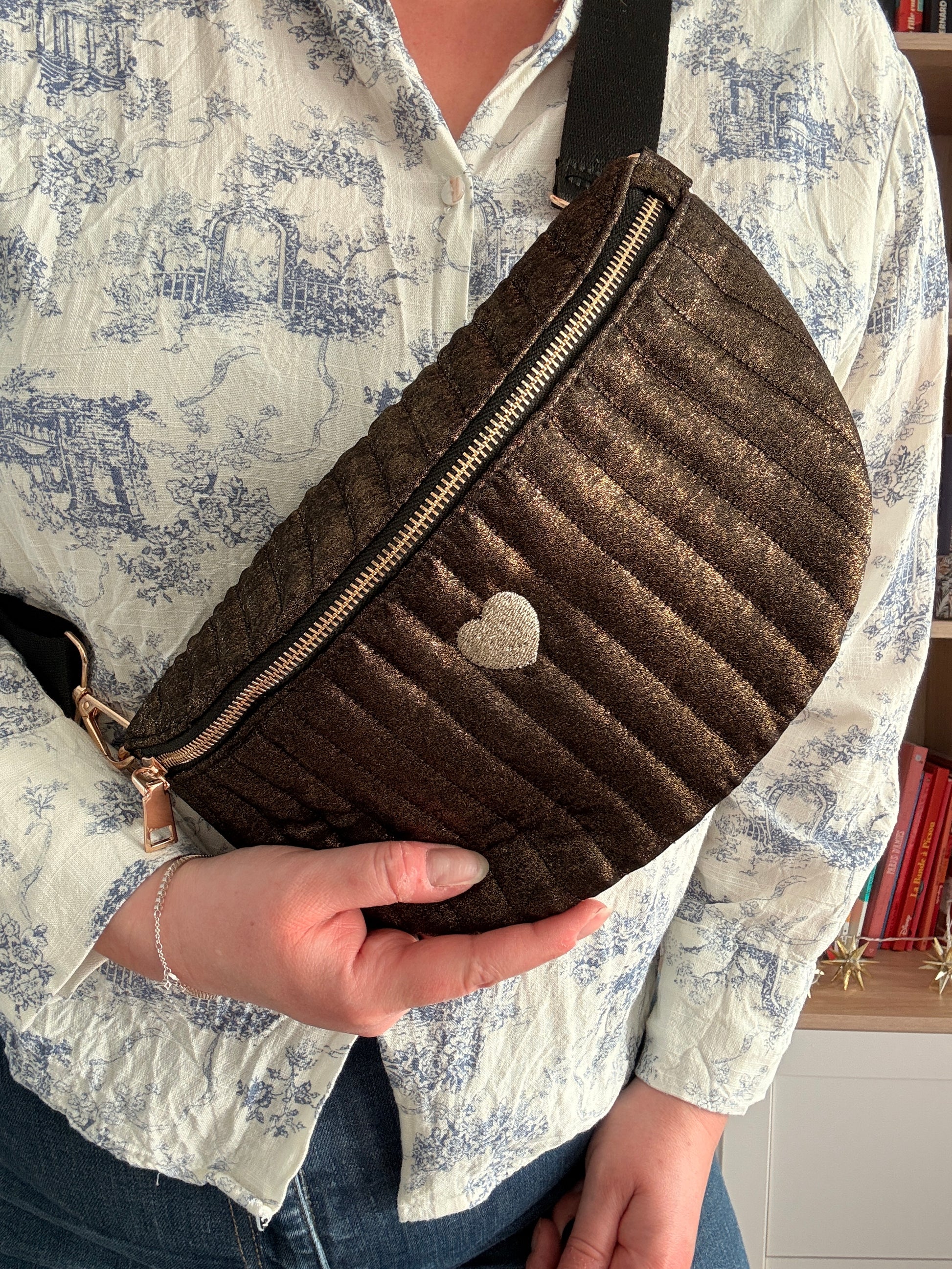 Sac Banane Femme Noir Doré Irisé - Tissu Texturé Relief