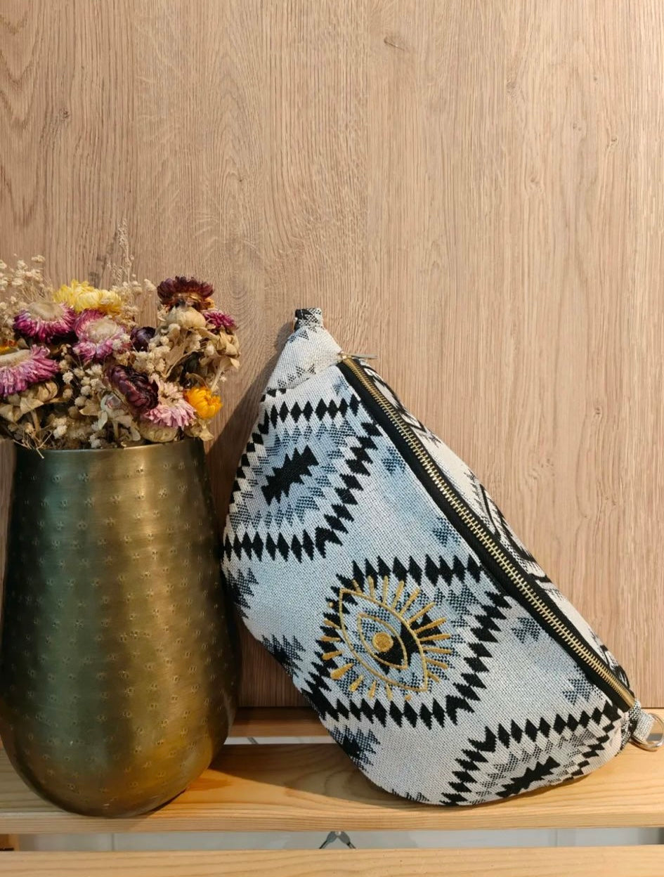 Sac Banane XL Femme Bohème - Tissu Blanc Motifs Ethniques Gris Noir