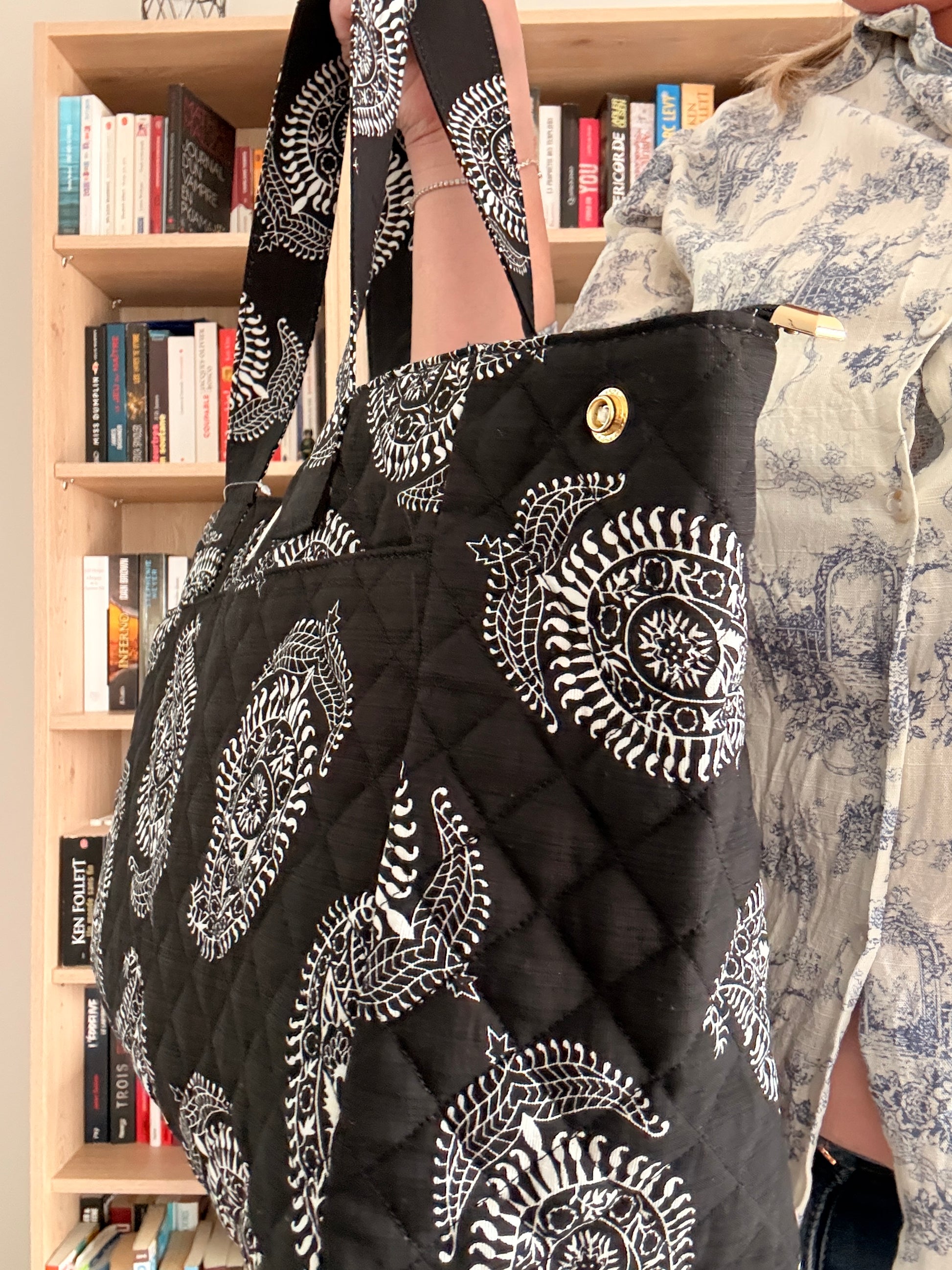 Sac Polochon Noir Motif Paisley Blanc - Week-end Voyage Femme
