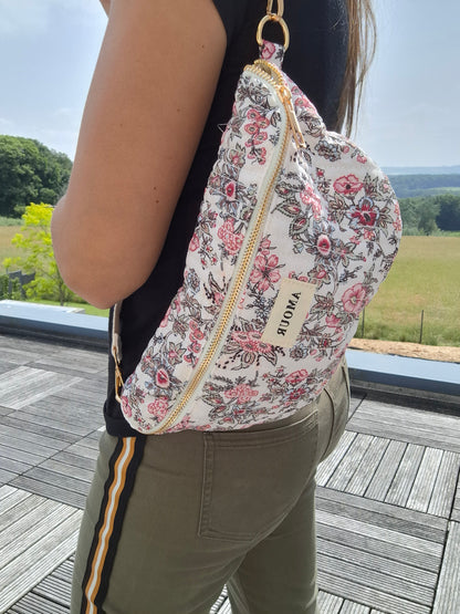 Sac banane en coton matelassé liberty fleuri noir rose creme