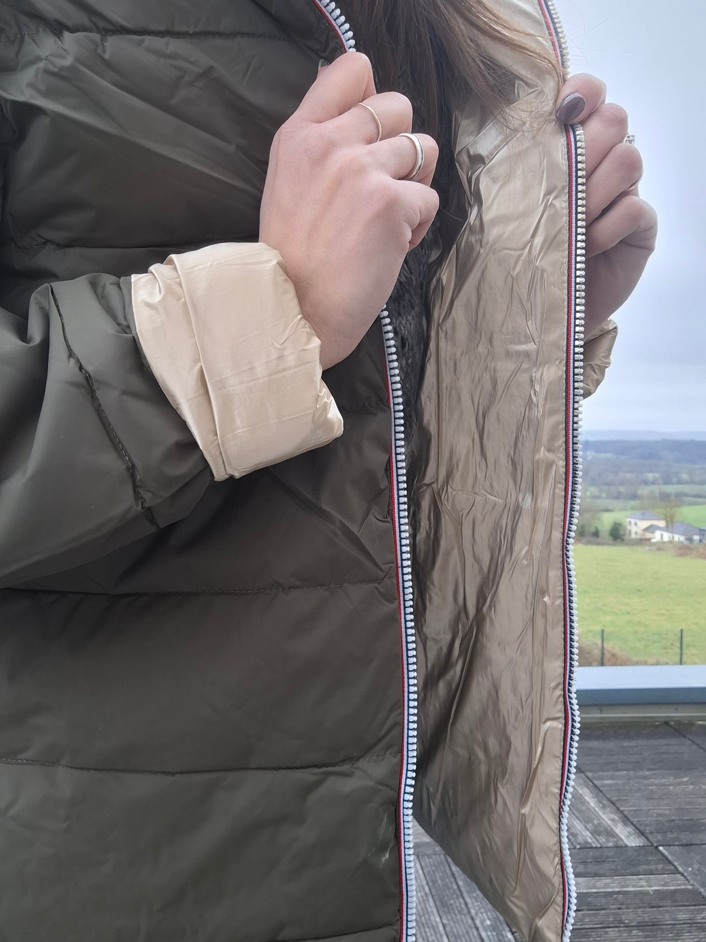 Nouveautés - Doudoune courte FEMME imperméable, matelassé kaki et réversible doré