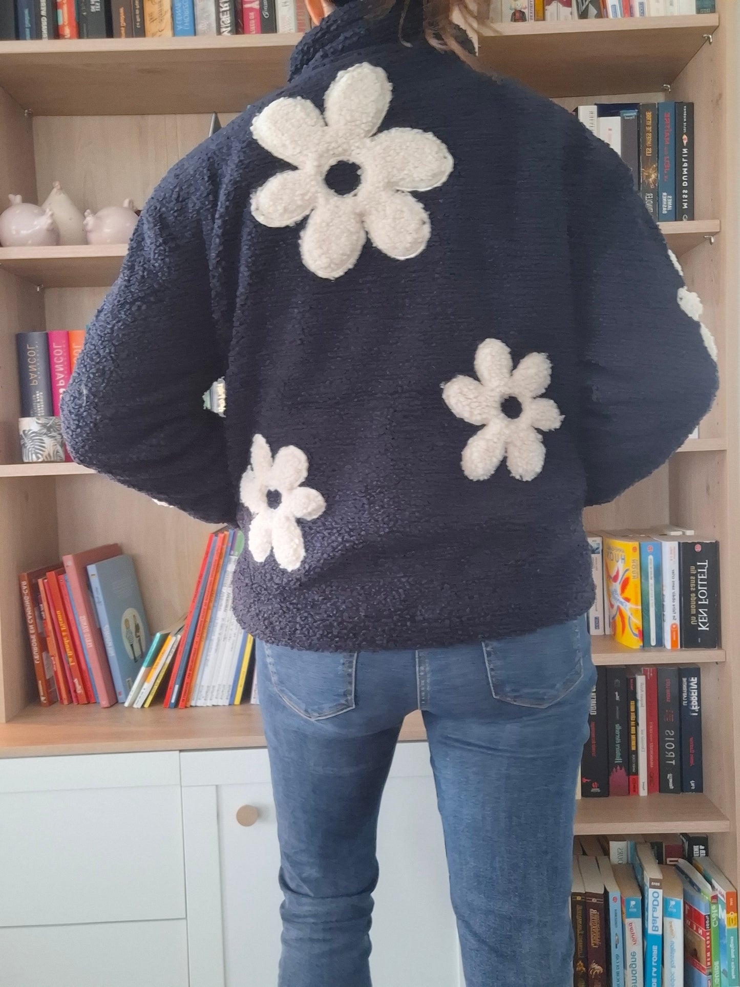 Veste Sherpa Femme Bleu Marine à Motifs Fleurs Laura Jo - Fausse Fourrure Douce