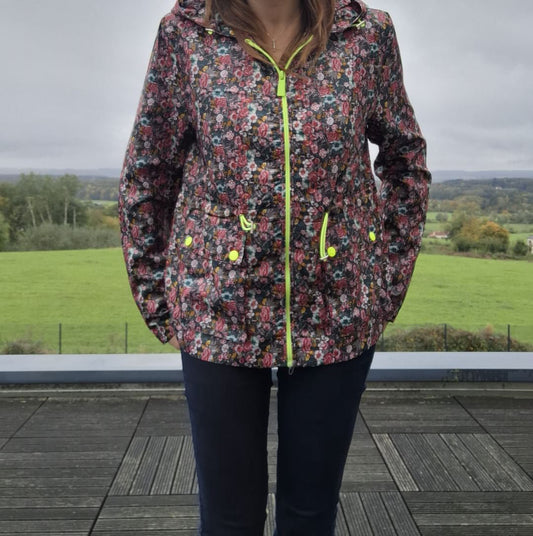 Attrait Paris - Imperméable mi long léger liberty fleuri Attrait Paris