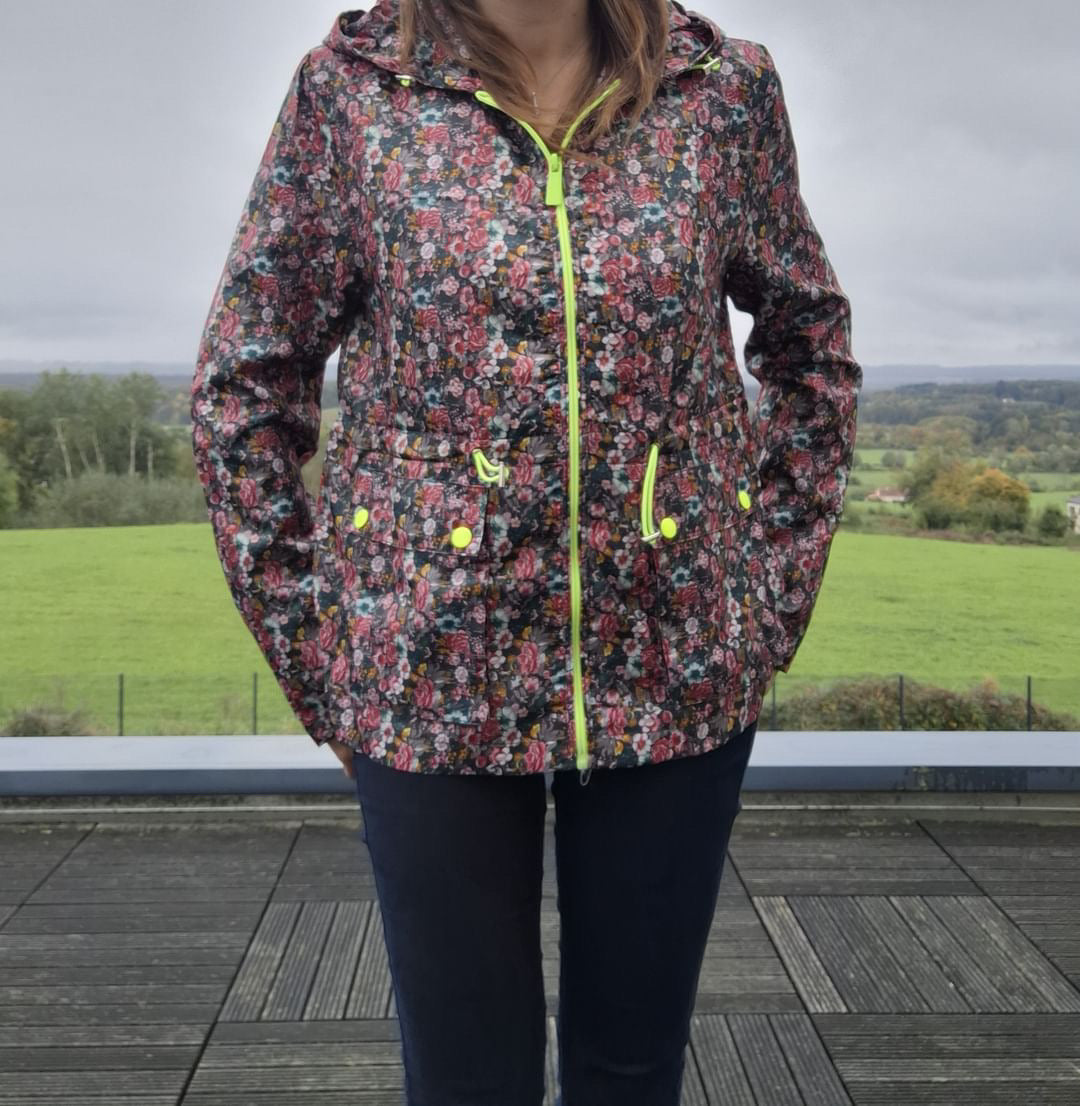 Attrait Paris - Imperméable mi long léger liberty fleuri Attrait Paris