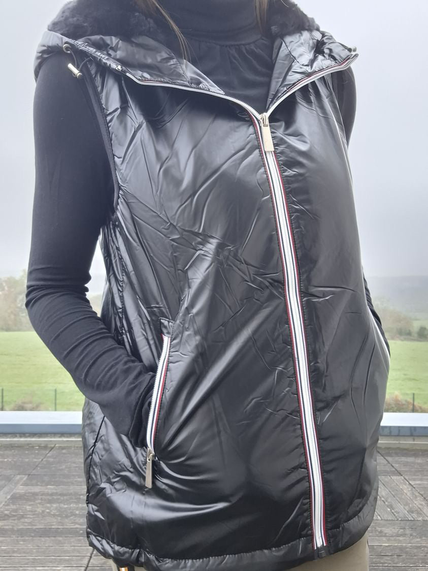 Attrait Paris - Veste sans manche fourré et imperméable avec capuche noir Attrait Paris