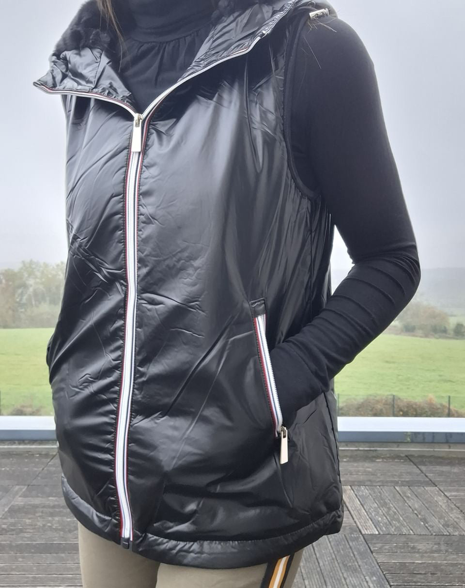 Attrait Paris - Veste sans manche fourré et imperméable avec capuche noir Attrait Paris