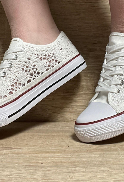 Baskets à dentelle blanche basse en tissu style Converse - Le Petit Placard