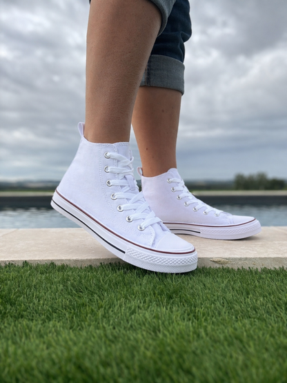 Baskets Hautes Toile Blanche Style Converse – Le Petit Placard
