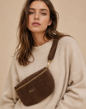 Sac Banane Velours Côtelé Marron – Détails Dorés
