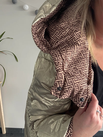Close-up of Laura Jo metallic raincoat with patterned hood, Le Petit Placard fashion style