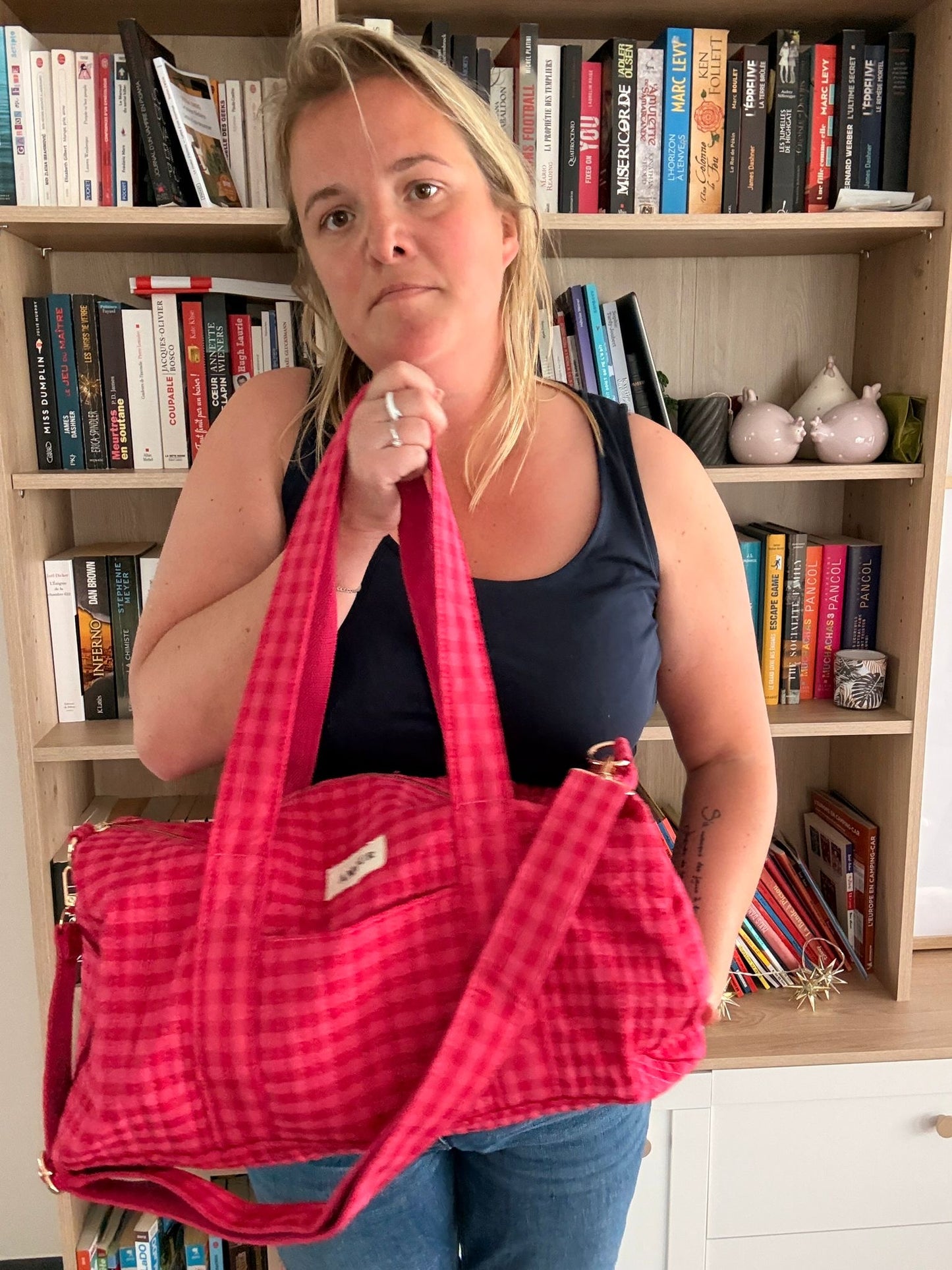 Sac Polochon Matelassé Carreaux Rouge – Sac de Voyage Cabine Femme