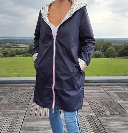 Imperméable réversible long mi-saison garnissage ouate Marque Laura Jo Bleu Marine / Doré - Curvy - Le Petit Placard