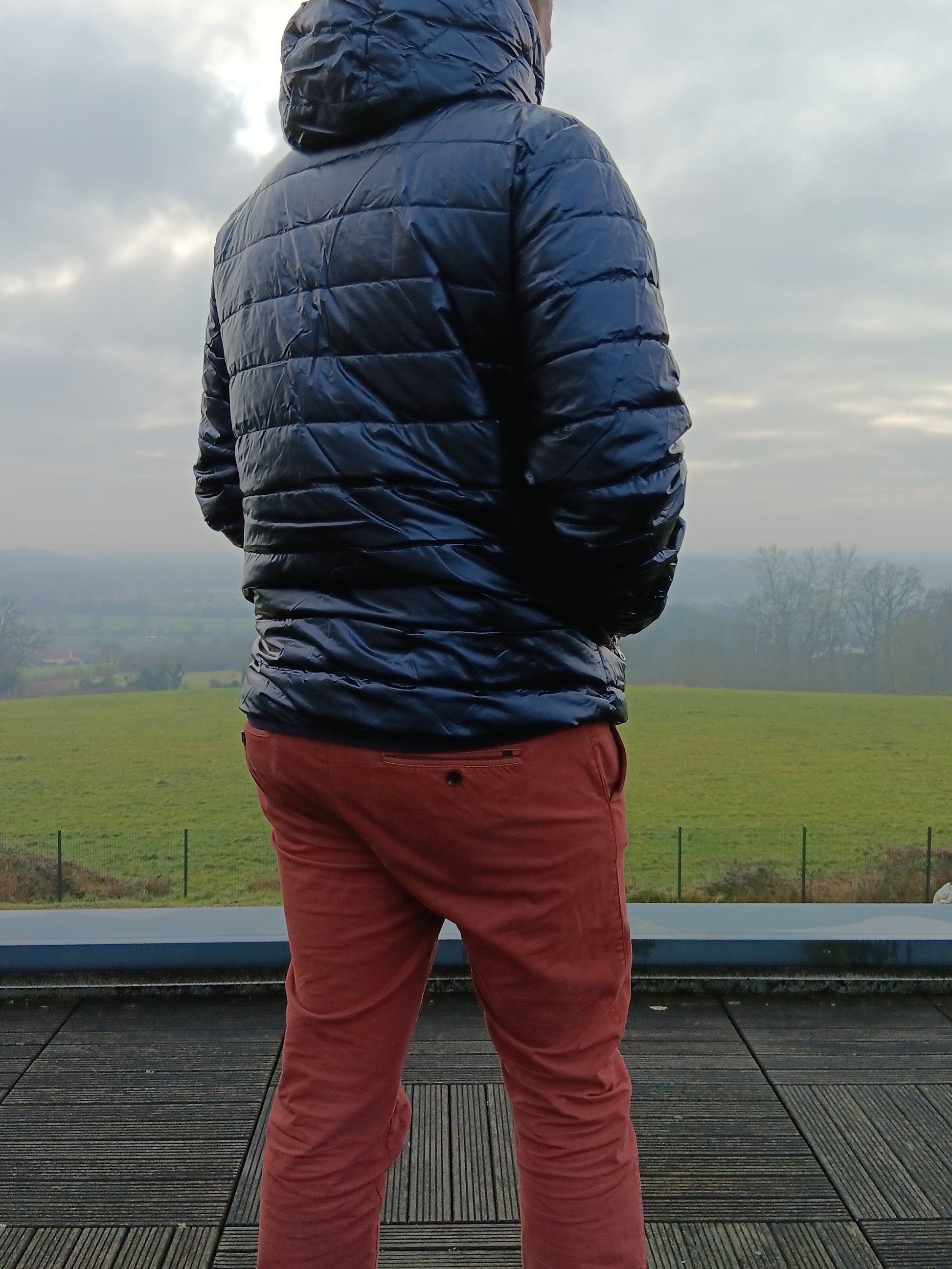 Laura Jo - Doudoune HOMME courte imperméable et réversible matelassé bleu marine Laura Jo