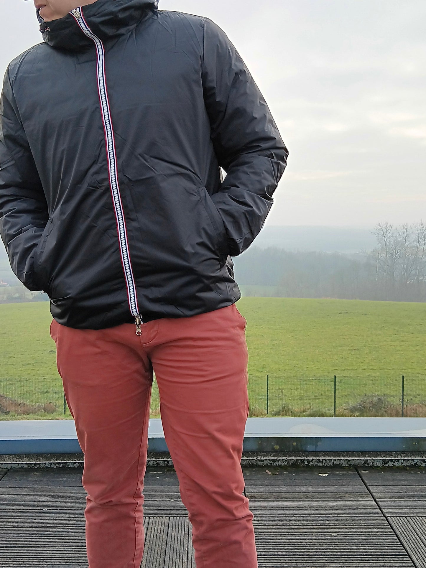 Laura Jo - Doudoune HOMME courte imperméable et réversible matelassé noir Laura Jo