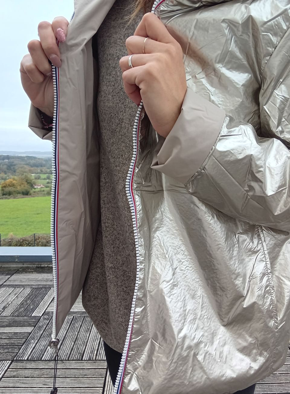 Laura Jo - Imperméable réversible court garnissage ouate mi-saison beige / doré Laura Jo