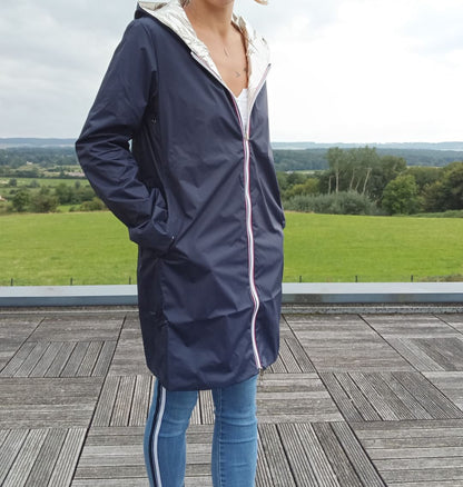 Imperméable réversible long mi-saison garnissage ouate Marque Laura Jo Bleu Marine / Doré - Le Petit Placard