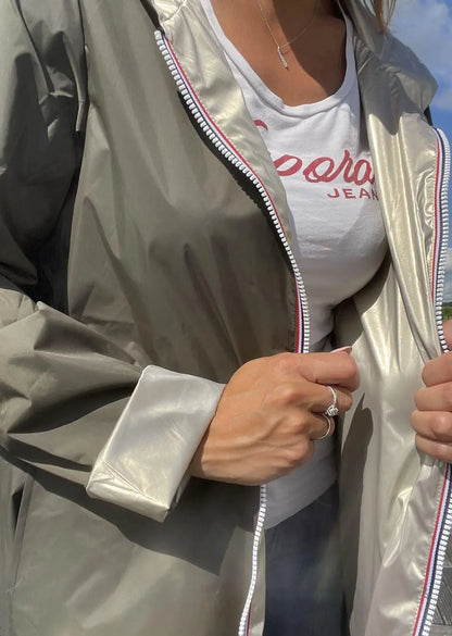 Manteau Laura Jo imperméable réversible long kaki et doré, sans garnissage ouate, pour femme, vue de l'avant