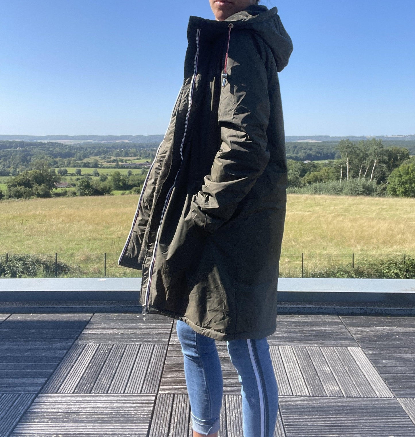 Manteau long imperméable Laura Jo pour femme en kaki avec doublure en fausse fourrure, idéal pour l'hiver.