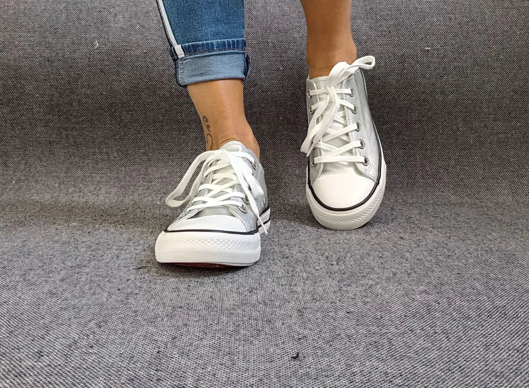 Semelle blanche baskets silver métallisées style Converse