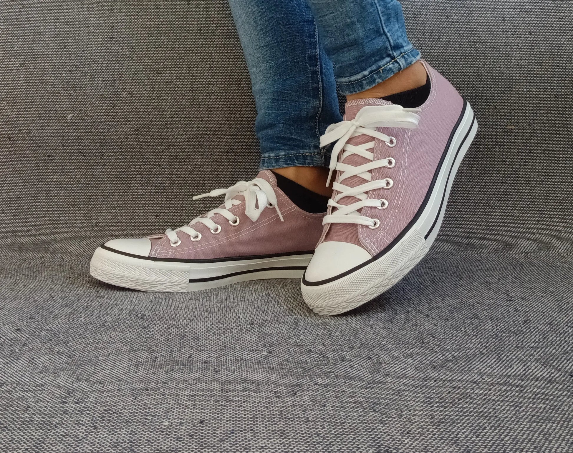 Chaussures baskets basses toile violet style converse Le Petit Placard