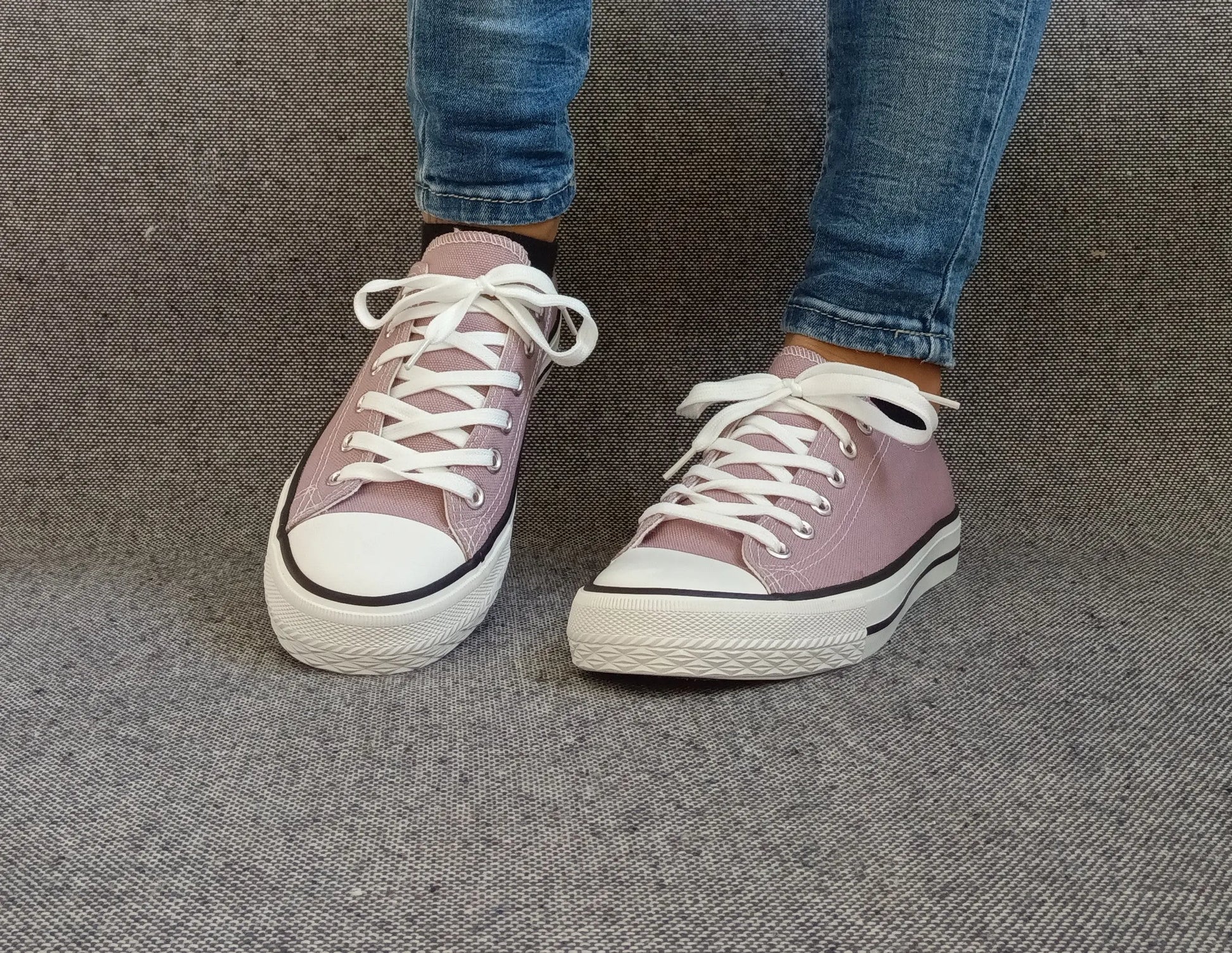 Chaussures baskets basses toile violet style converse Le Petit Placard