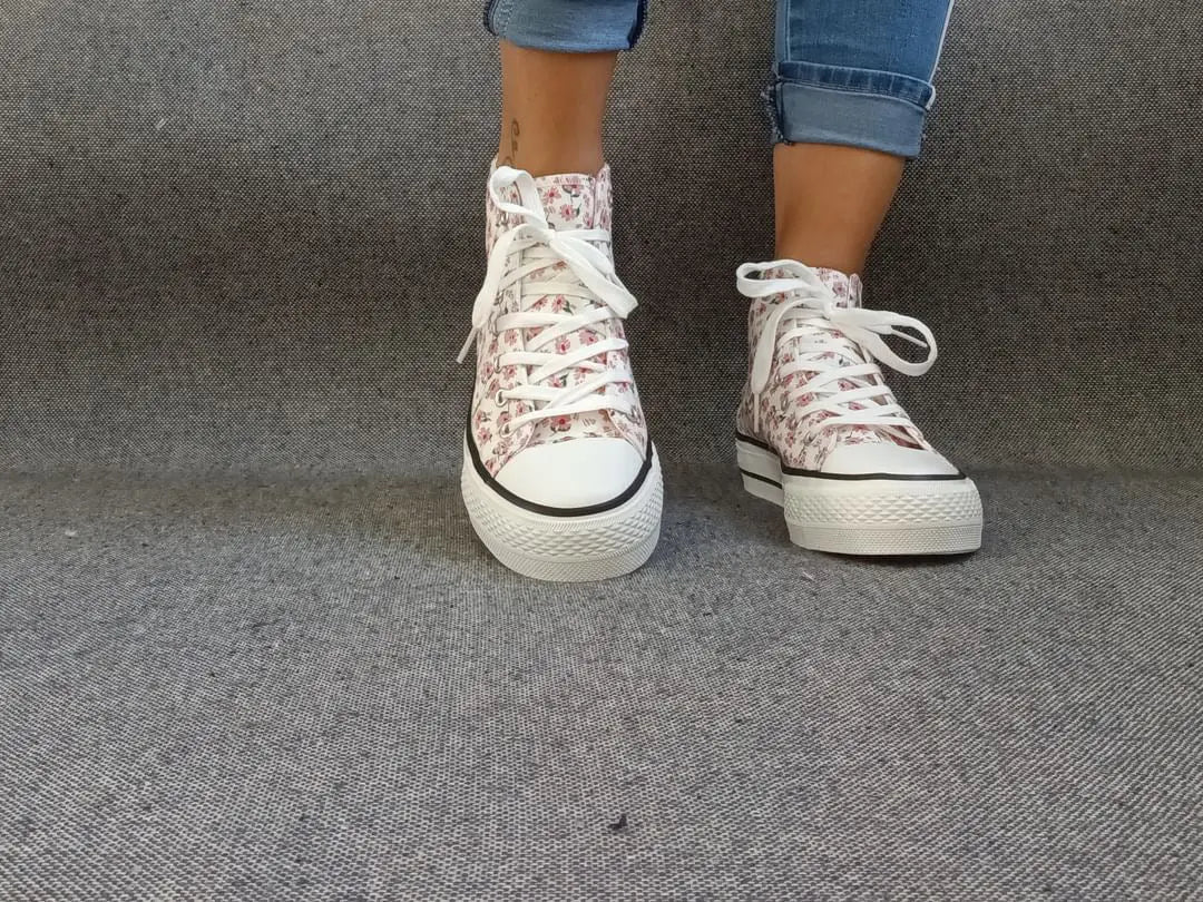 Baskets hautes motifs liberty fleurs roses en tissu type converse - Le Petit Placard