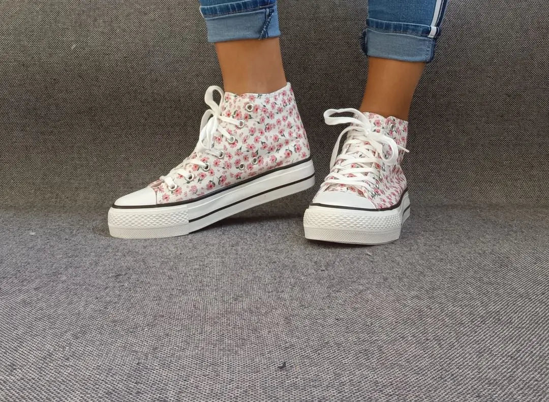 Baskets hautes motifs liberty fleurs roses en tissu type converse - Le Petit Placard