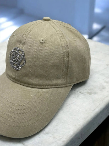 Casquette en coton beige avec logo en strass Le Petit Placard