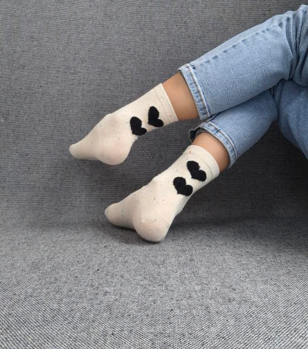 Paire de chaussettes blanches en coton à motif coeurs Le Petit Placard