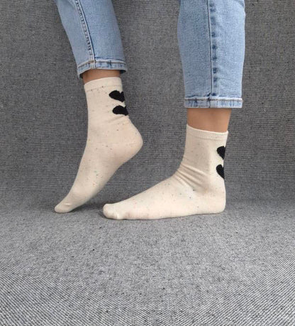 Paire de chaussettes blanches en coton à motif coeurs Le Petit Placard