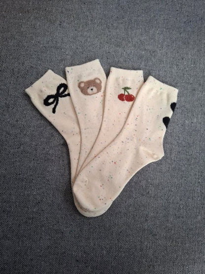 Paire de chaussettes blanches en coton à motif coeurs Le Petit Placard