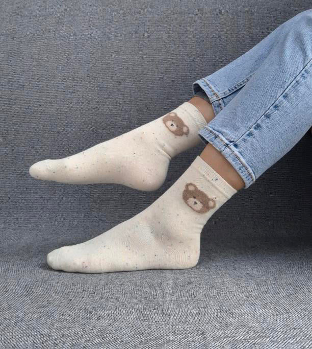 Paire de chaussettes blanches en coton à motif ours Le Petit Placard