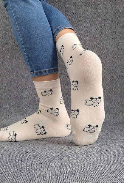 Paire de chaussettes blanches en coton à motifs chiens noirs Le Petit Placard