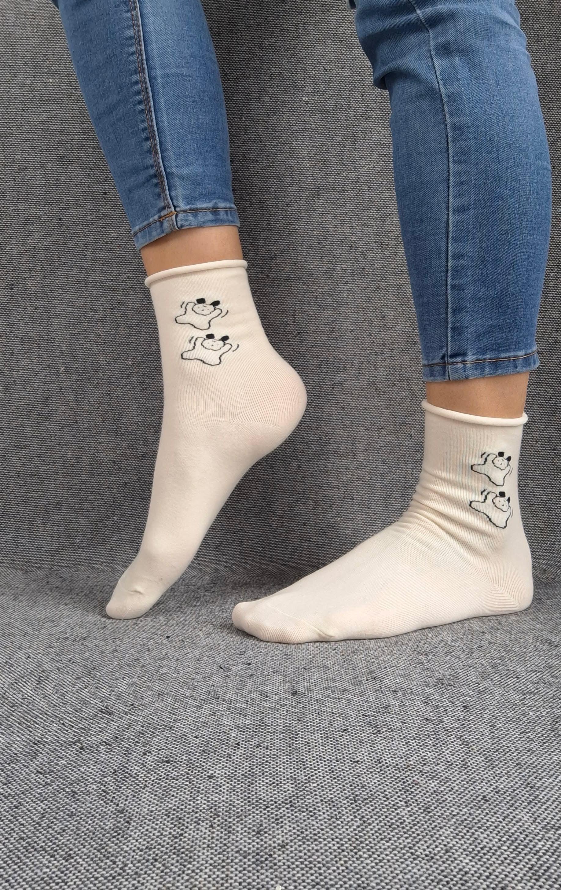 Paire de chaussettes blanches en coton à motifs deux petits chiens noirs Le Petit Placard