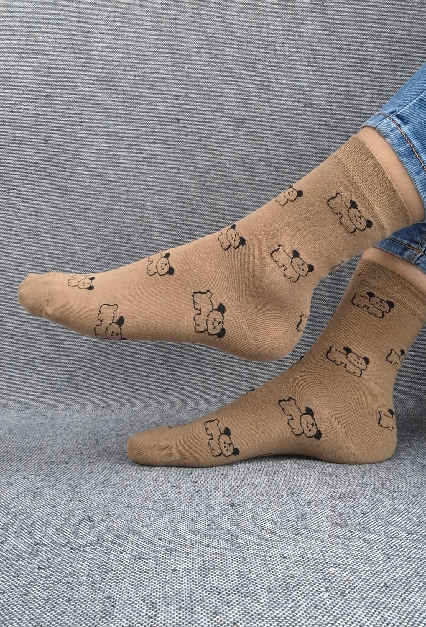 Paire de chaussettes marrons en coton à motifs chiens noirs Le Petit Placard