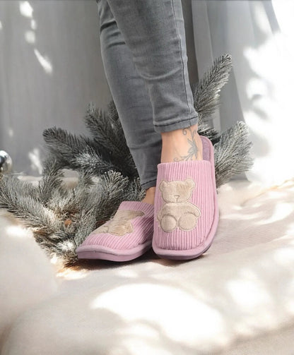 Chaussons fourrés violet en tissu avec motif ours Le Petit Placard