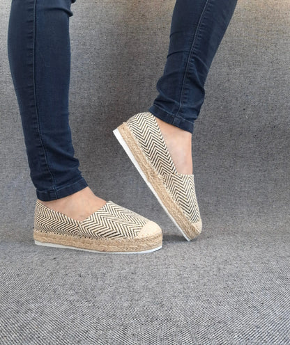 Espadrilles plates beige doré noir Le Petit Placard