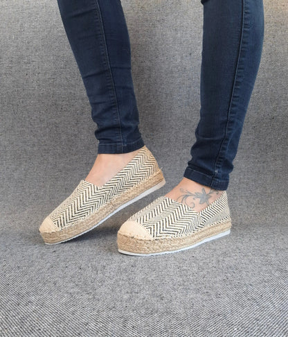 Espadrilles plates beige doré noir Le Petit Placard