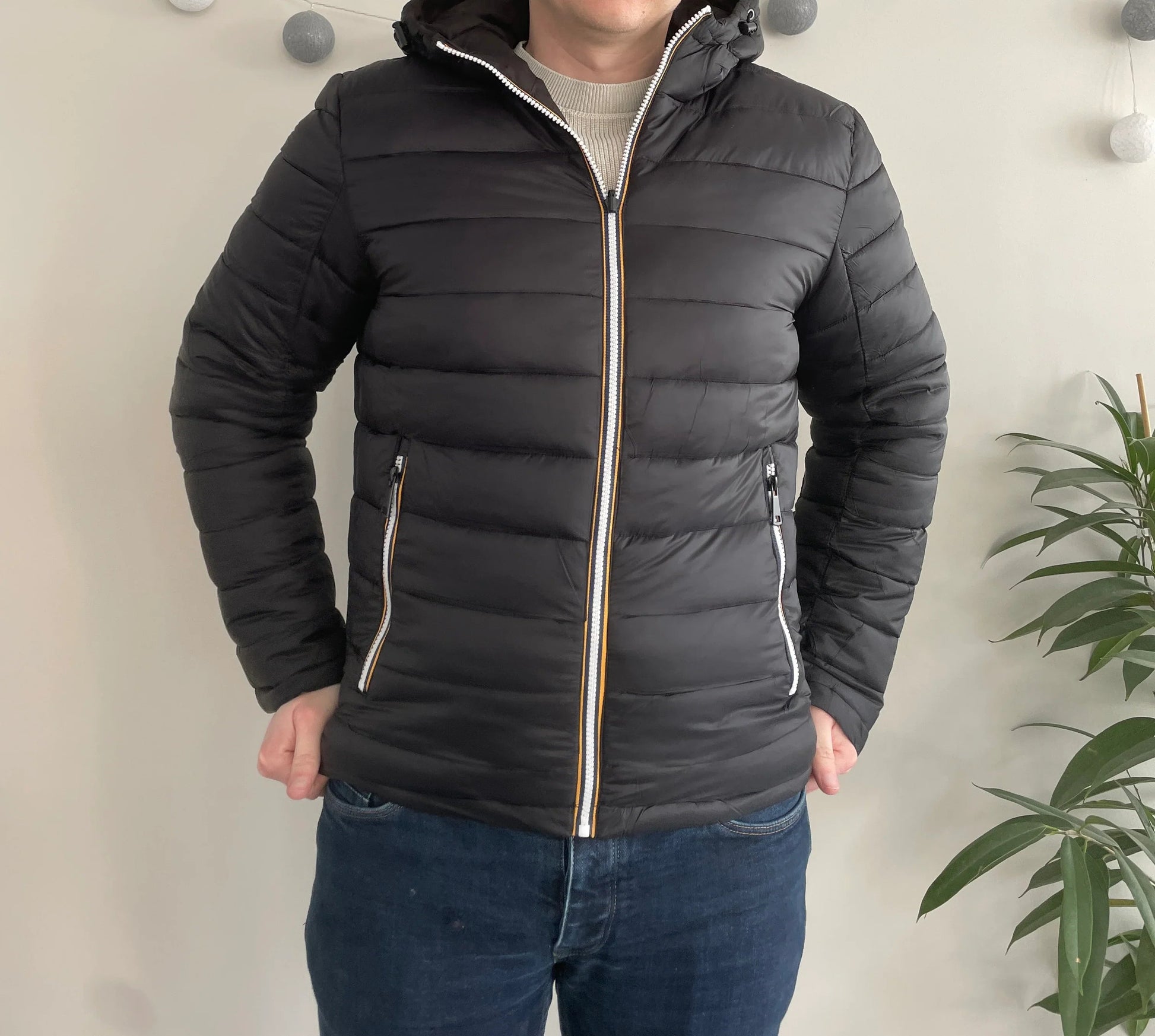 Doudoune à capuche HOMME courte imperméable et réversible matelassé noir Le Petit Placard